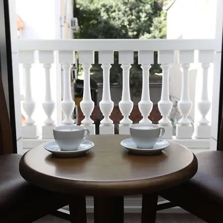 Morava Hotel *